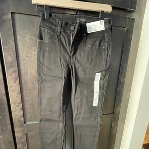 Uniqlo Black Ultra Stretch Curvy Fit Jeans 24 x 32
